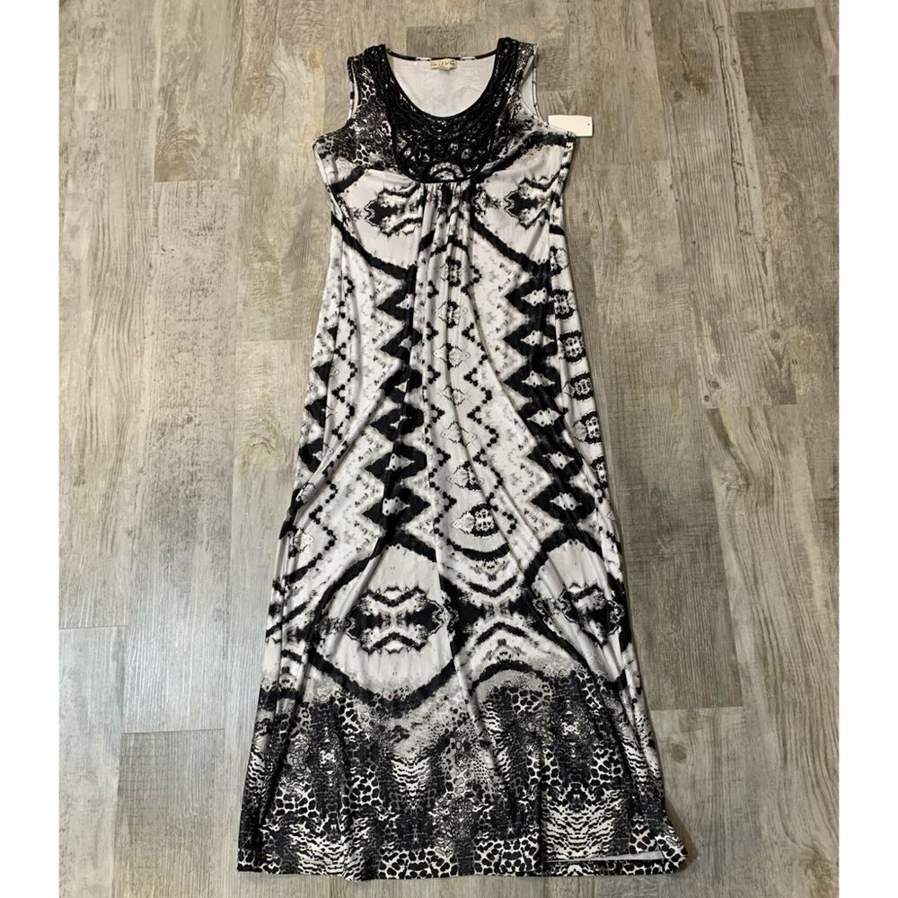 NWT LIVE AND LET LIVE BLACK/WHITE MAXI - Picture 6 of 11